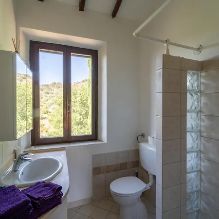 Residenza Cerreto-casalini 아파트 파니칼레