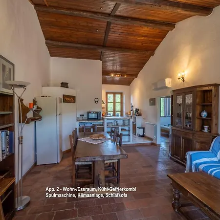 Residenza Cerreto-casalini 아파트 *