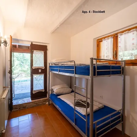Residenza Cerreto-casalini 아파트