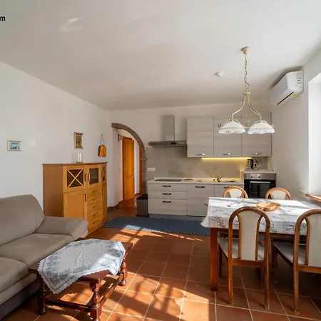 Residenza Cerreto-casalini 파니칼레