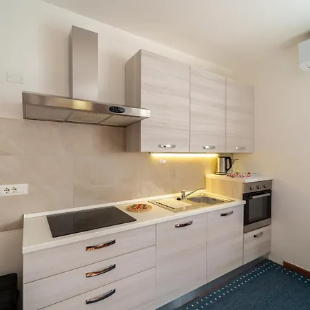 Residenza Cerreto-casalini 파니칼레